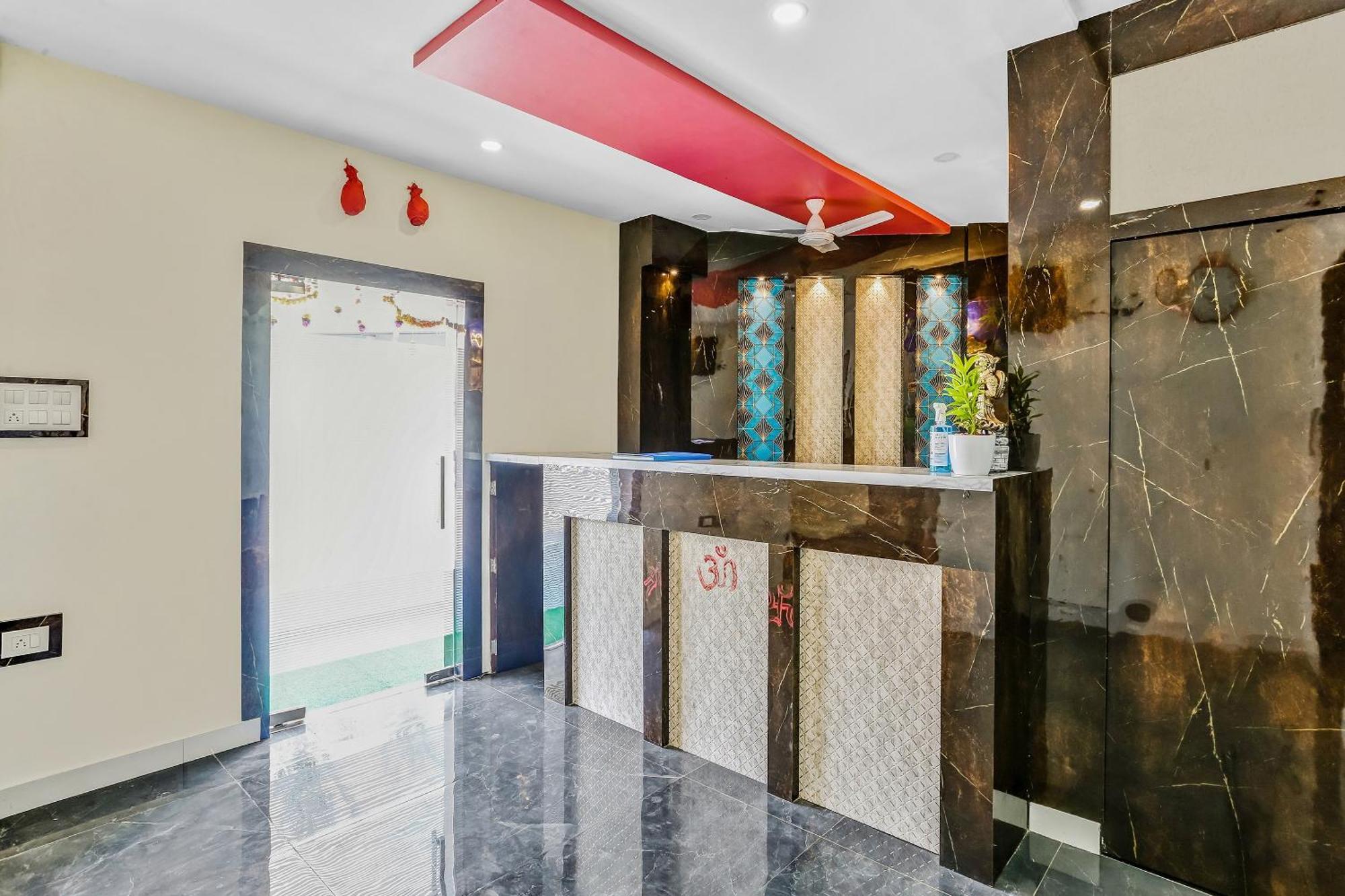 Super Capital O Geeta Palace Navi Mumbai Exterior photo