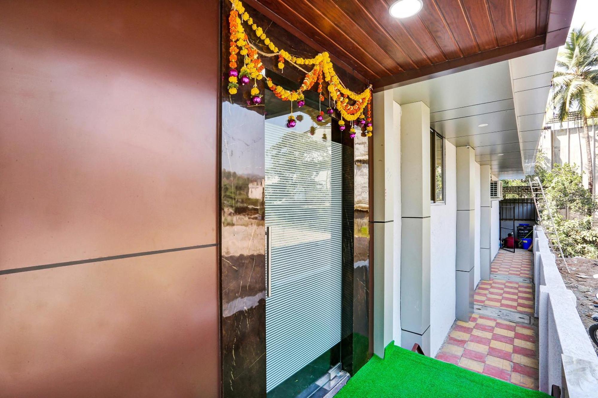 Super Capital O Geeta Palace Navi Mumbai Exterior photo